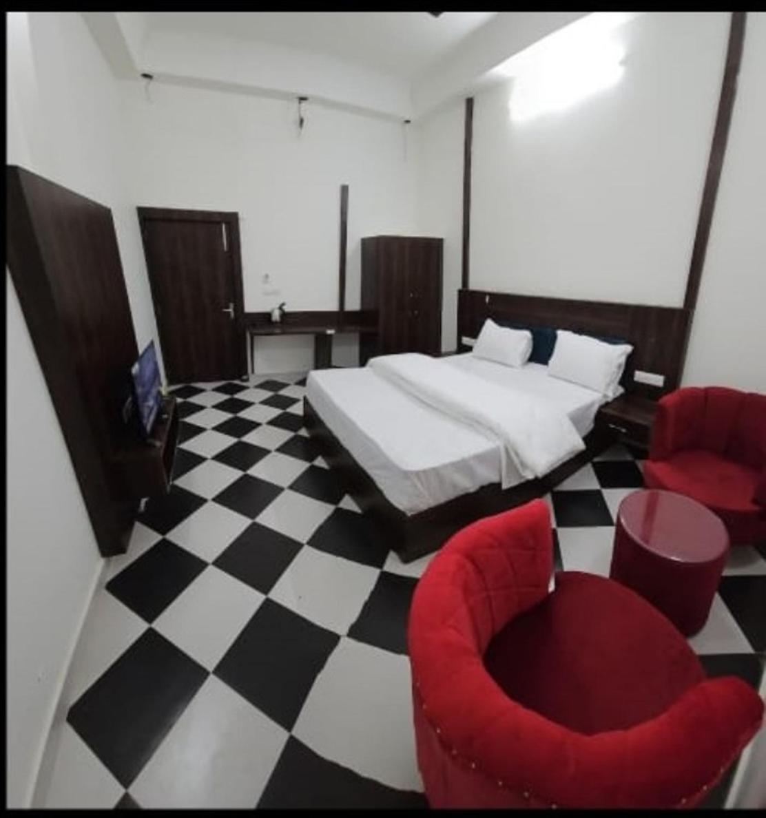 Dhanwa Resort, A Unit Of Satkar Hotel And Resorts Kota  Luaran gambar